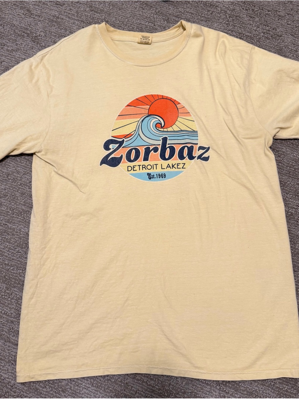 Detroit Lakez Cream Graphic T-Shirt